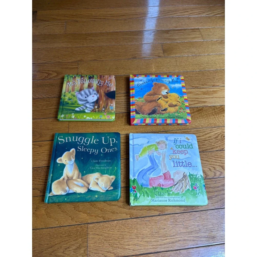 Set of 4 Childrens Board Books Its Following Me Snuggle Up Heaven Is‎ Having You